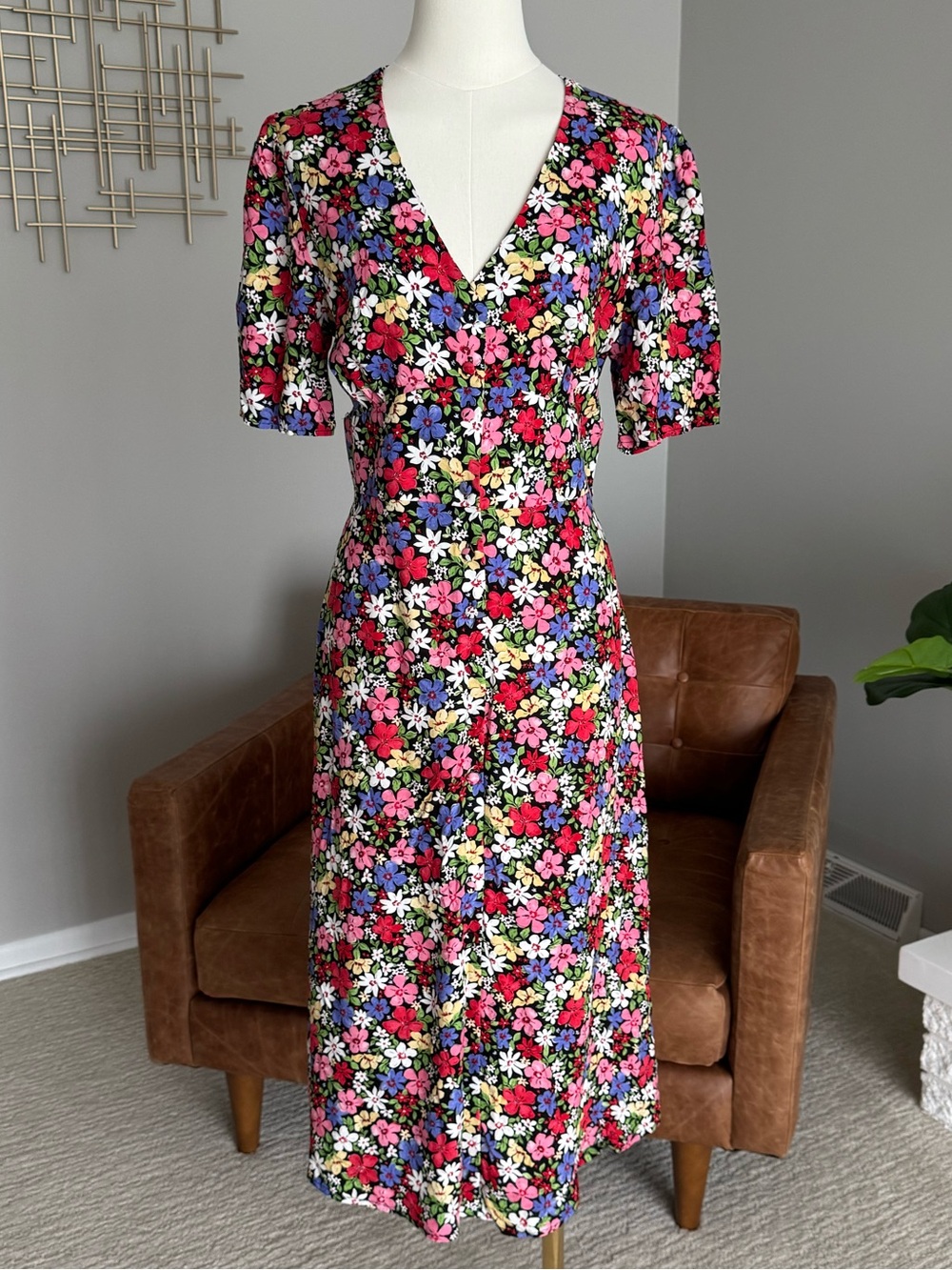 NWT Nobody’s Child Alexa Midi Dress – Floral Mix - 10